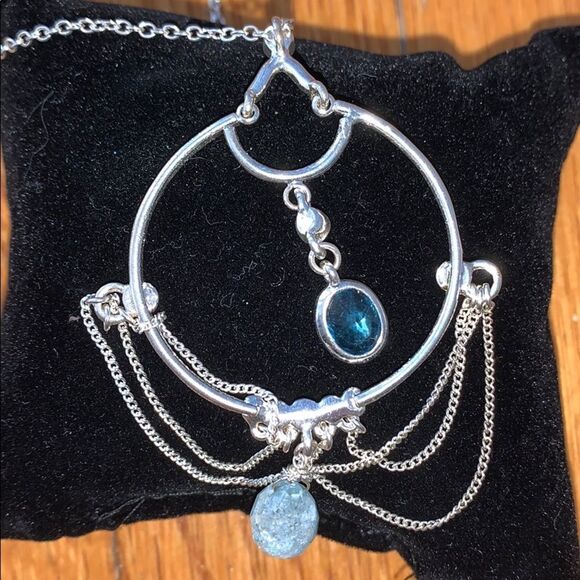 Apt 9 — Beautiful Silver + Turquoise Necklace - Picture 6 of 7